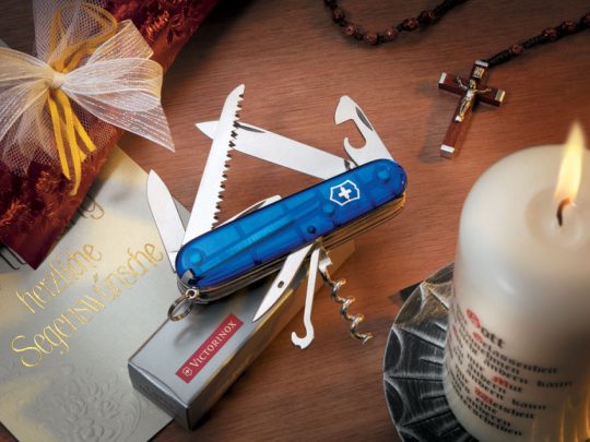 Нож перочинный VICTORINOX Huntsman, 91 мм, 15 функций, полупрозрачный синий, арт. 025248503