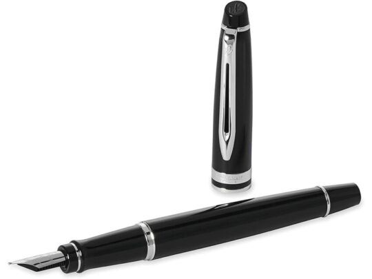 Подарочный набор Waterman Expert с перьевой ручкой и чехлом Black CT перо M, арт. 029026103