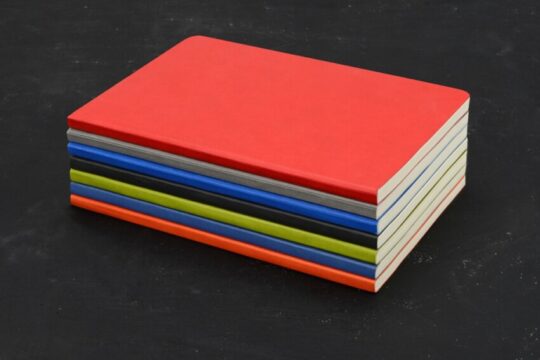 Блокнот Wispy линованный в мягкой обложке, красный (P), арт. 029321503